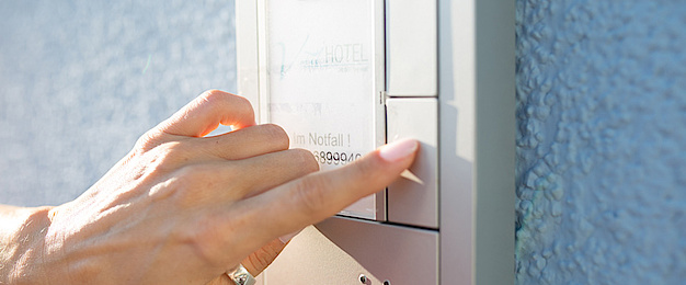 Sprech­anlagen bei Elektroinstallationservice J.-Uwe Zimmermann in Burg